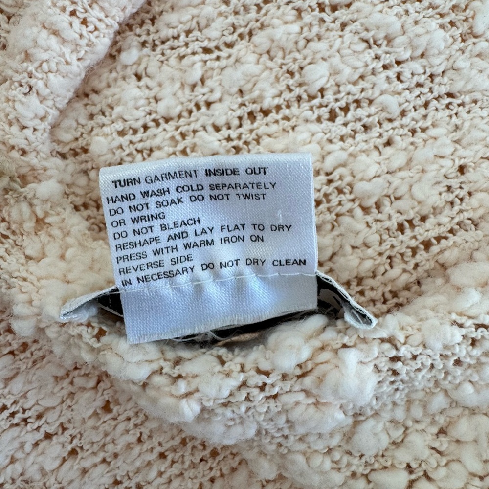 1990s Vintage Oriana Italia Blush Knit Sweater Size S Small Beaded - Picture 8 of 8